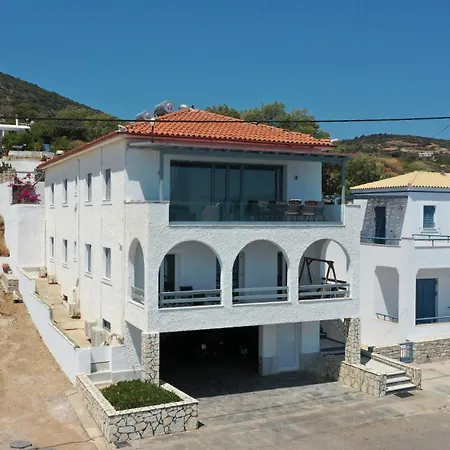 Beachfront House Agia Pelagia Kythira * Agia Pelagia (Kythira)